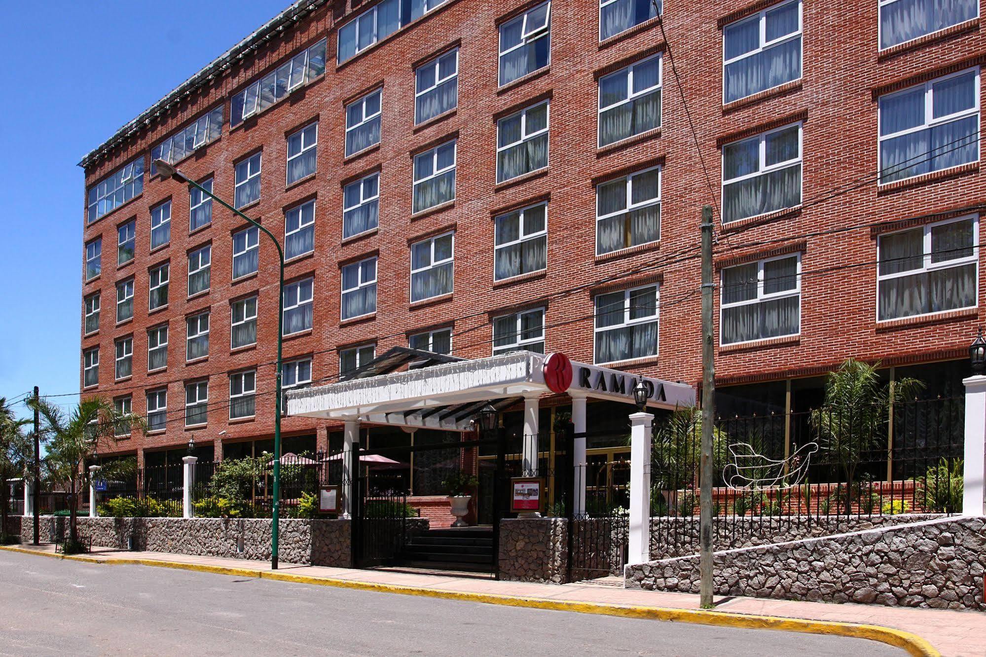 Ramada By Wyndham Buenos Aires Vicente Lopez