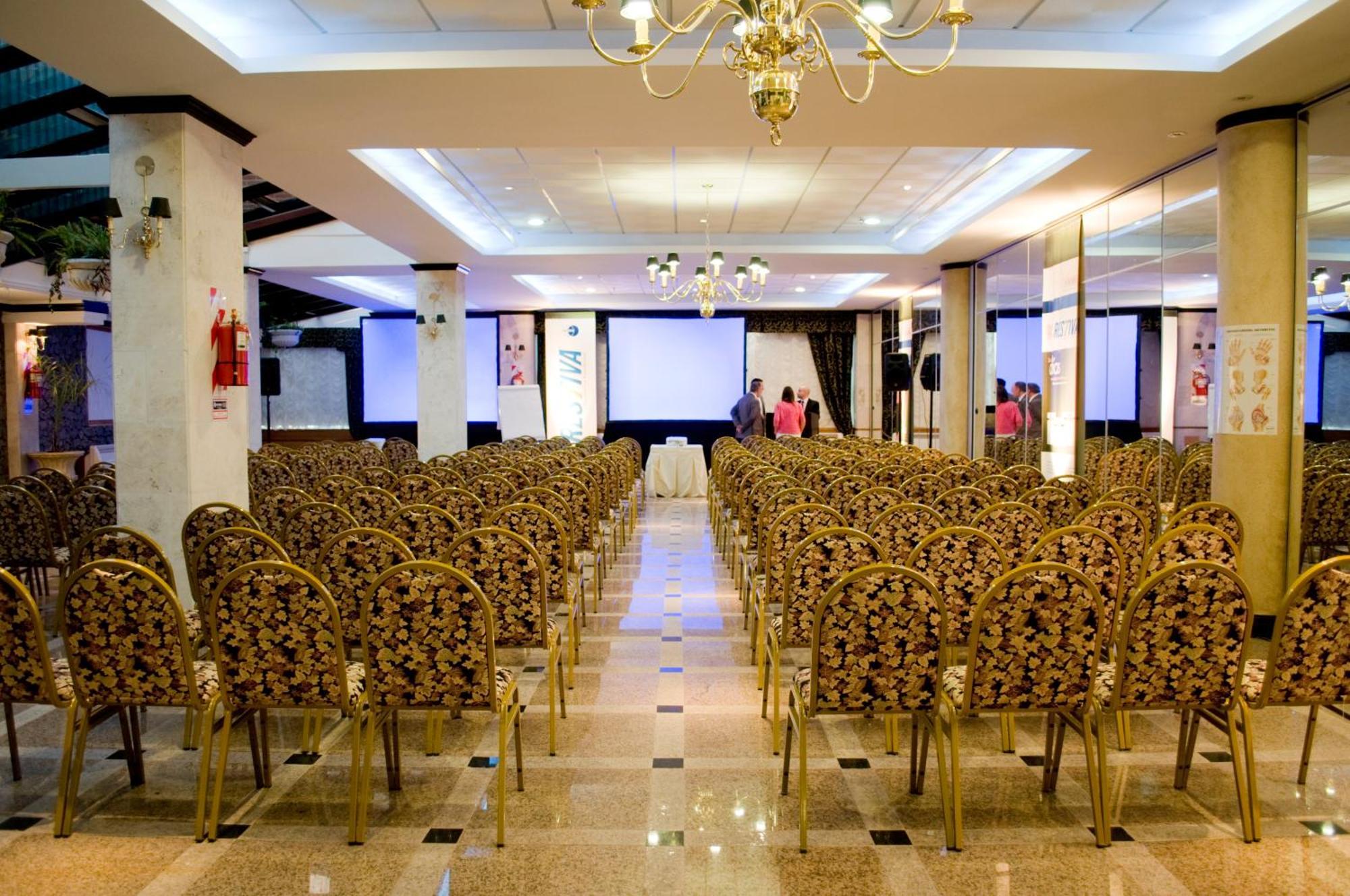 Ramada By Wyndham Buenos Aires