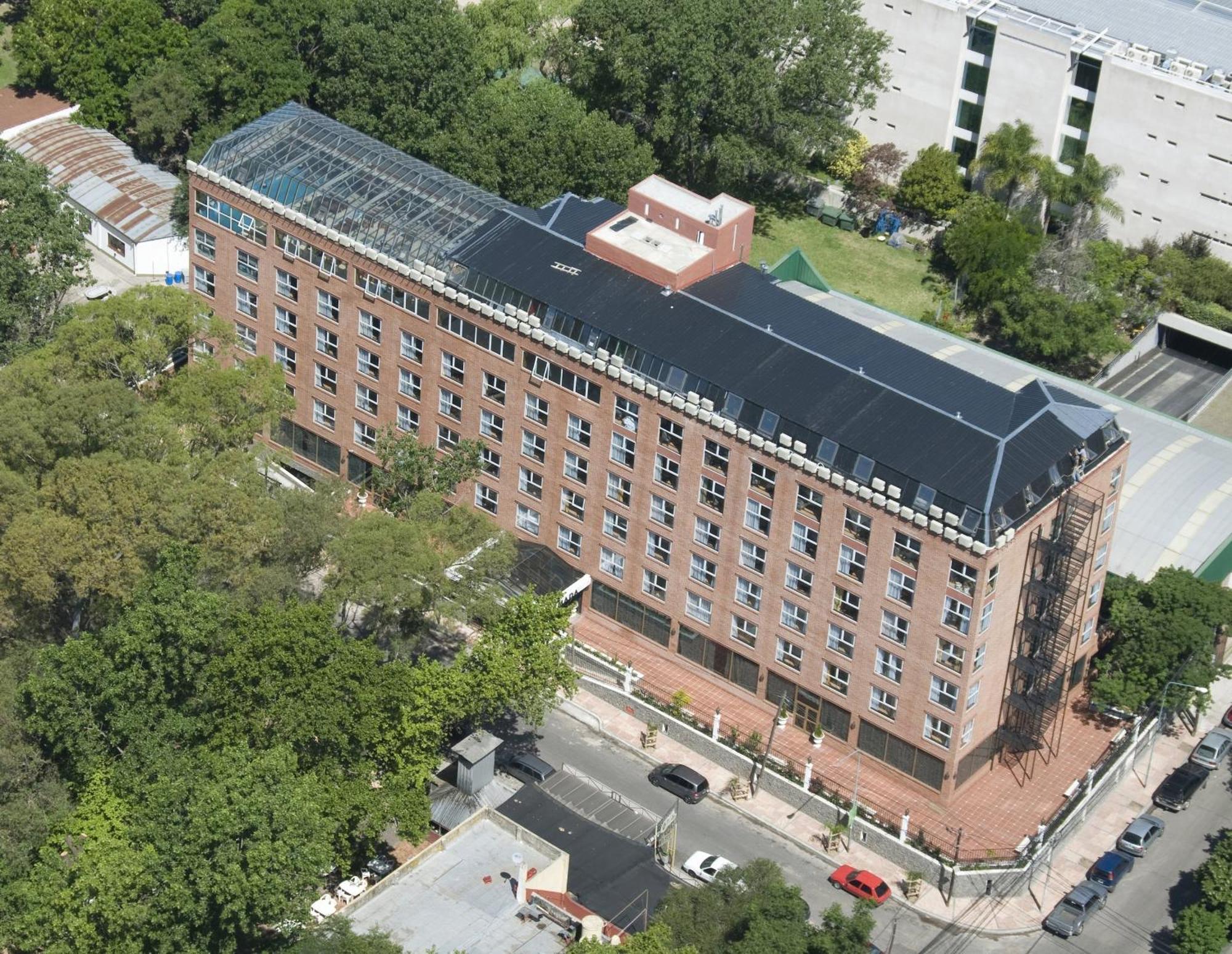 Hotel Ramada By Wyndham Buenos Aires