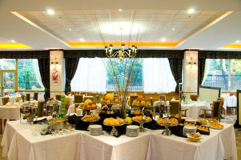 Ramada By Wyndham Buenos Aires Hotel
