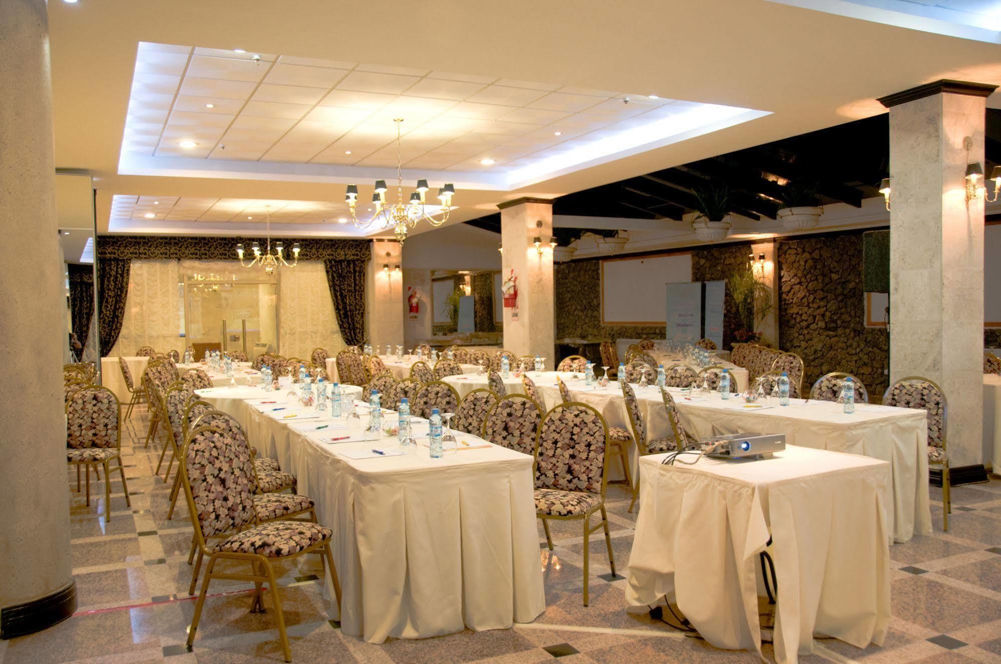 Ramada By Wyndham Buenos Aires